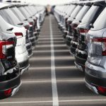 Coches estacionados para vender